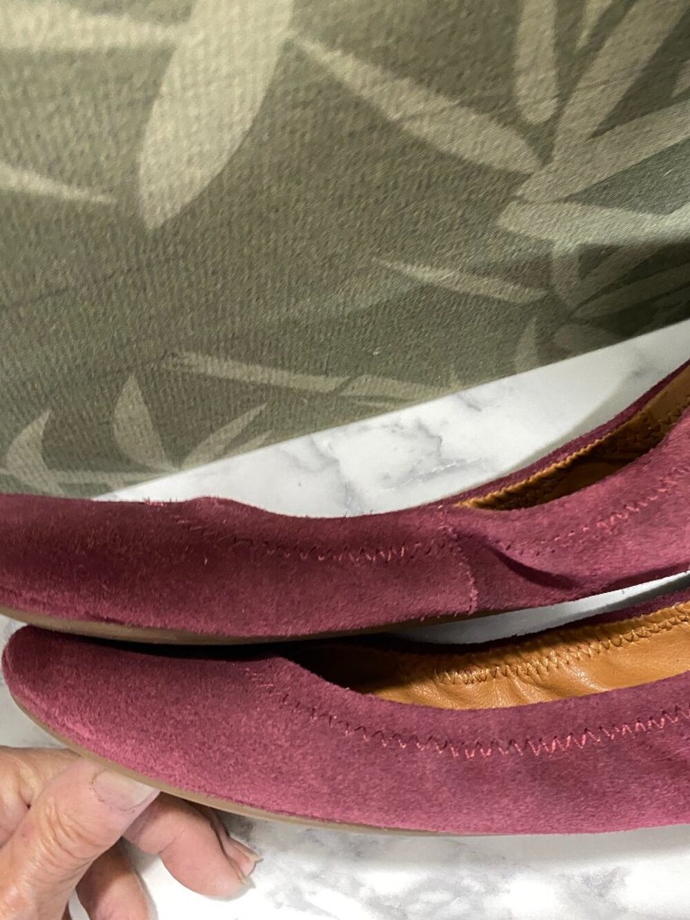 Lk New Lucky Brand ERIN Ballet Flats -Burgundy Suede~9 1/2 - Picture 3 of 9